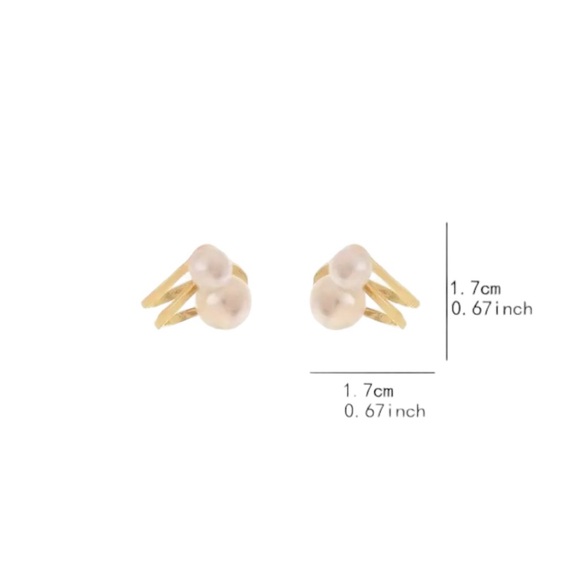 Gold Pearl Sophisticated Drop Style Earrings - Picture 4 of 6